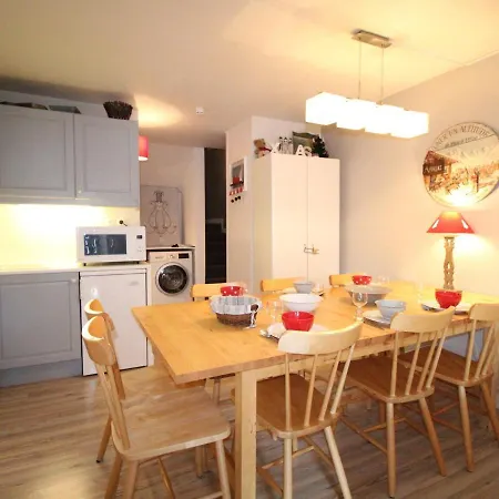Apartment Triplex Renove - 7 Pers, 55m² - Village Des Dromonts, - Fr-1-633-2 Avoriaz