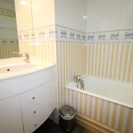 Triplex Renove - 7 Pers, 55m² - Village Des Dromonts, - Fr-1-633-2 Apartment *